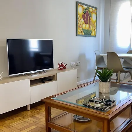 Ferienwohnung Vetusta Nest Oviédo Exterior foto