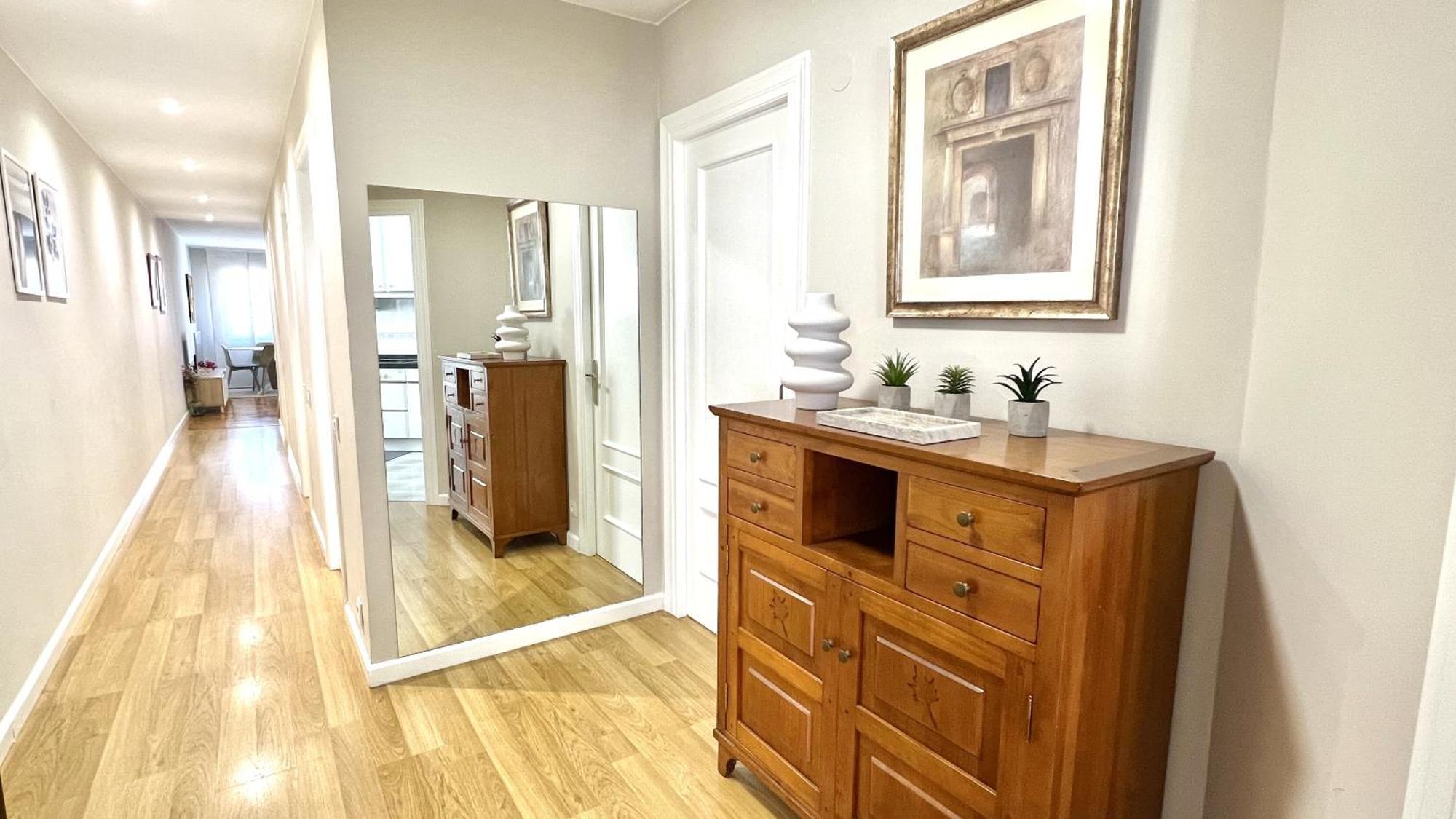 Vetusta Nest Apartment